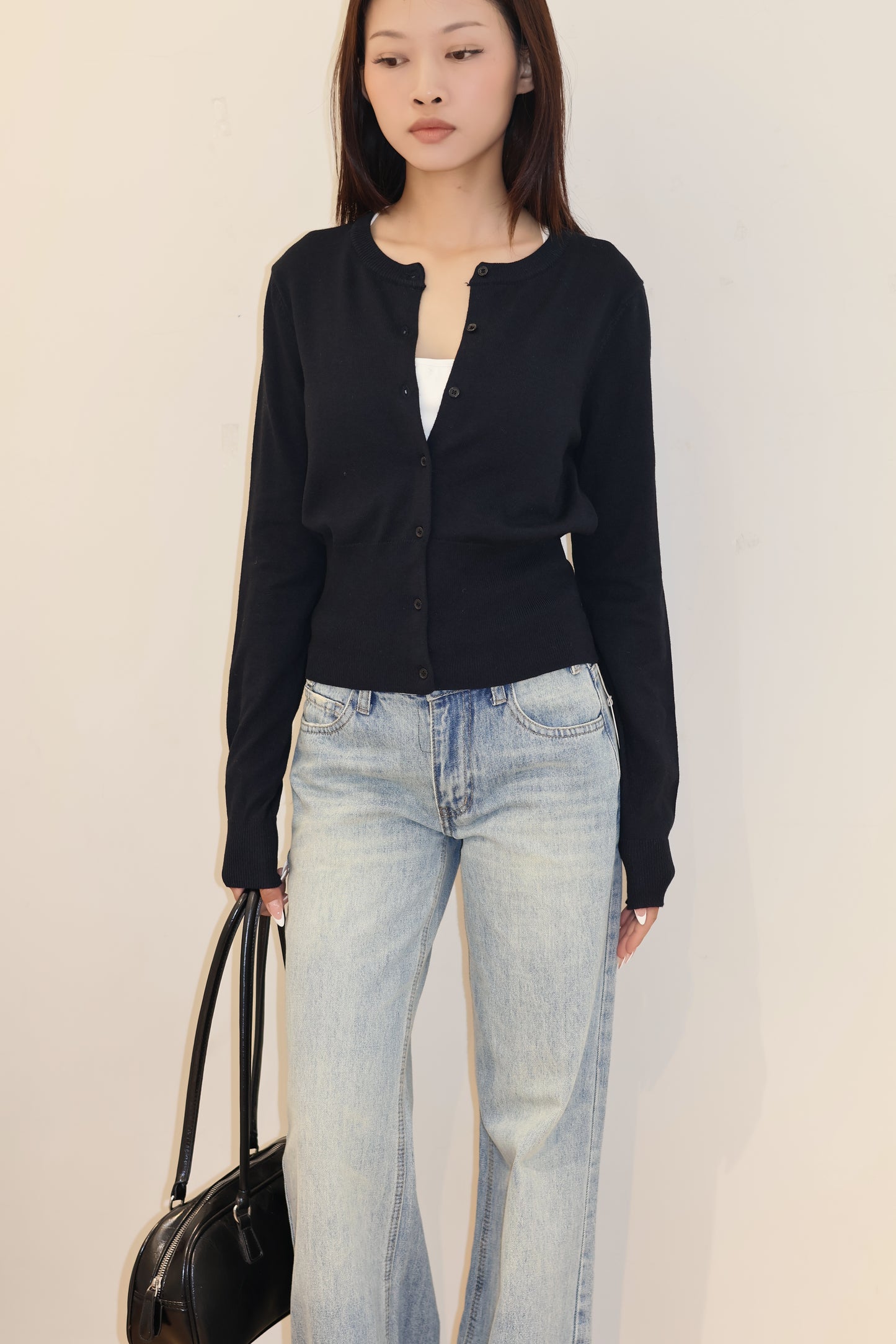 BLACK BASIC CARDIGAN