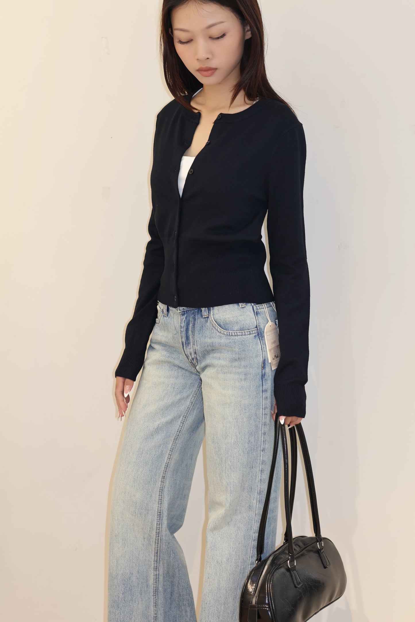 BLACK BASIC CARDIGAN