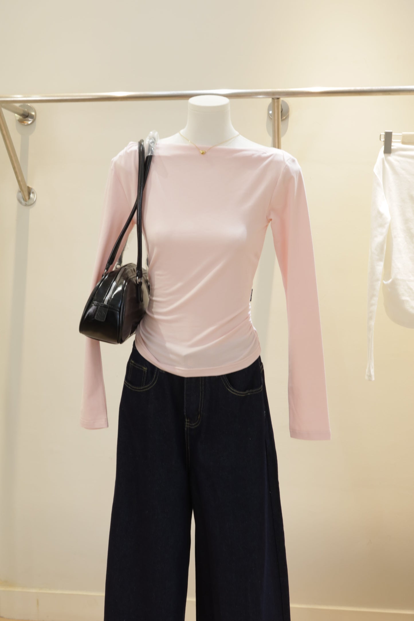 Boat neck long sleeve