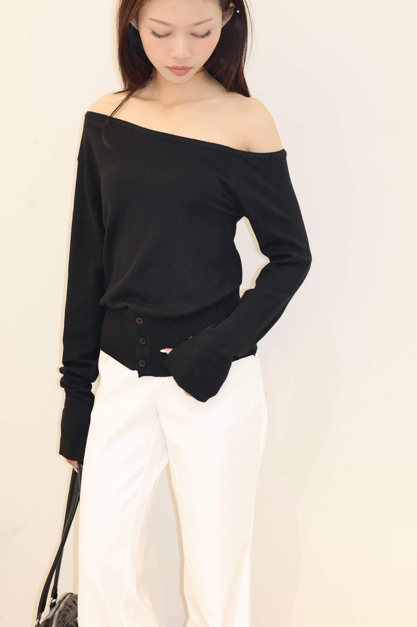 HALF SHOULDER WAIST CINCH TOP