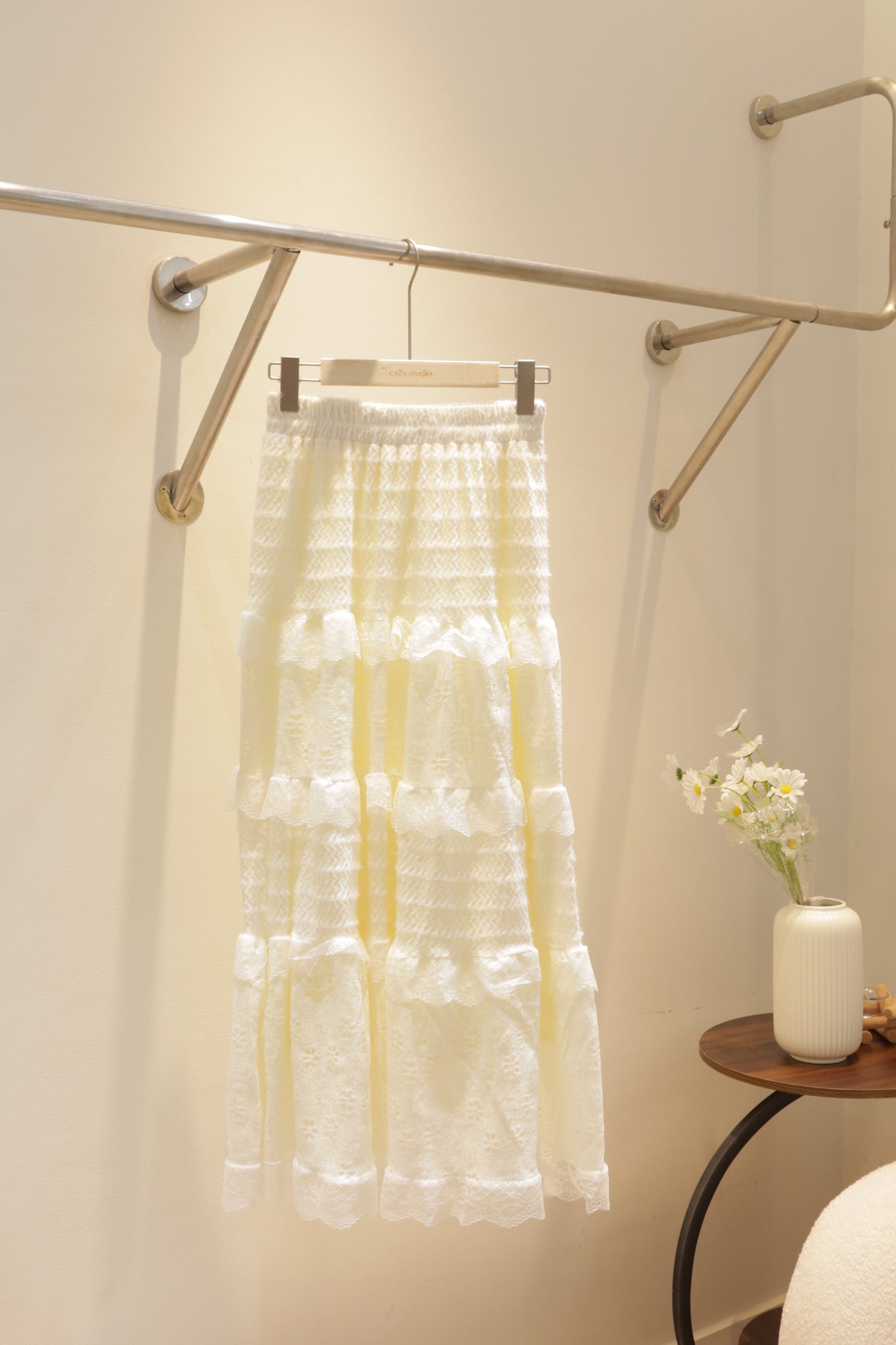CREAM LONG SKIRT