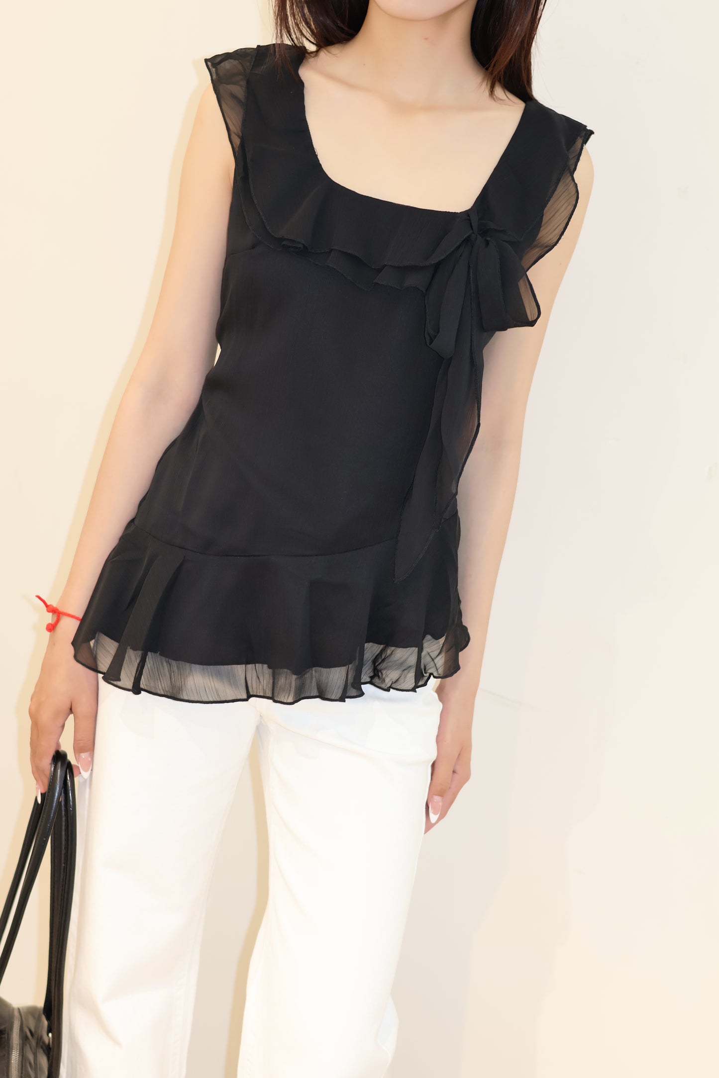Square neck ruffled flowy top