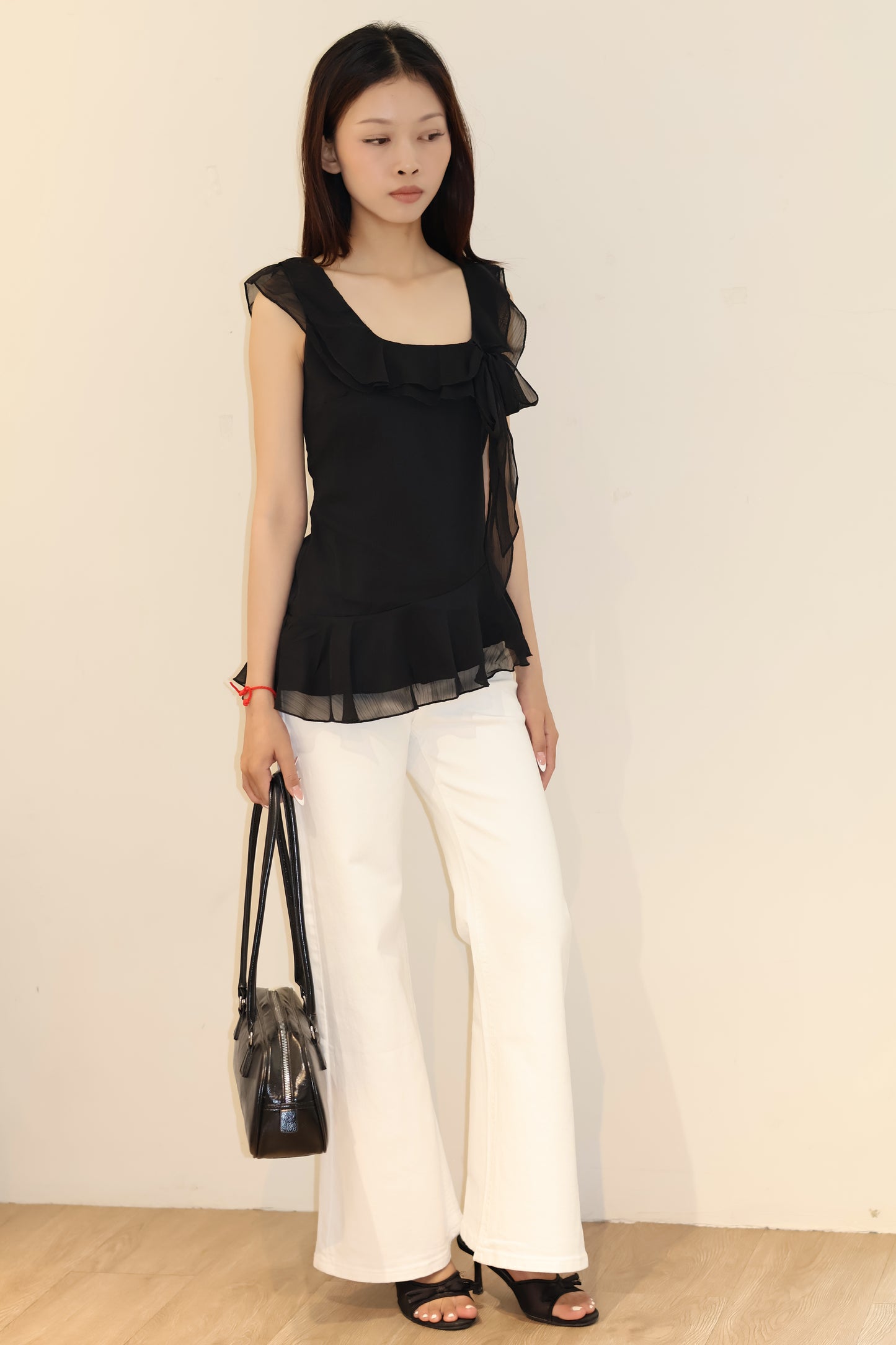 Square neck ruffled flowy top