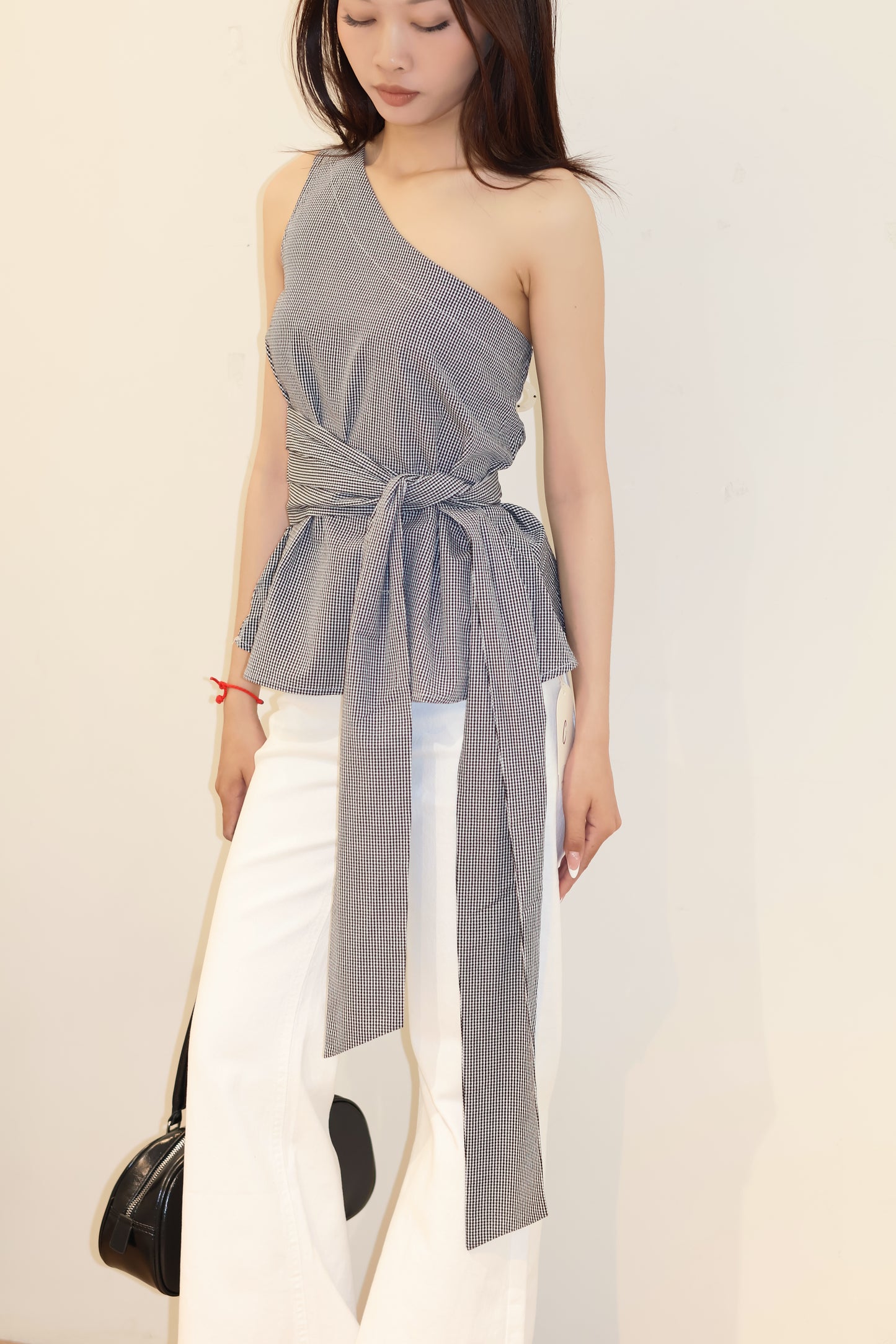 Gray half shoulder side tie deisgn