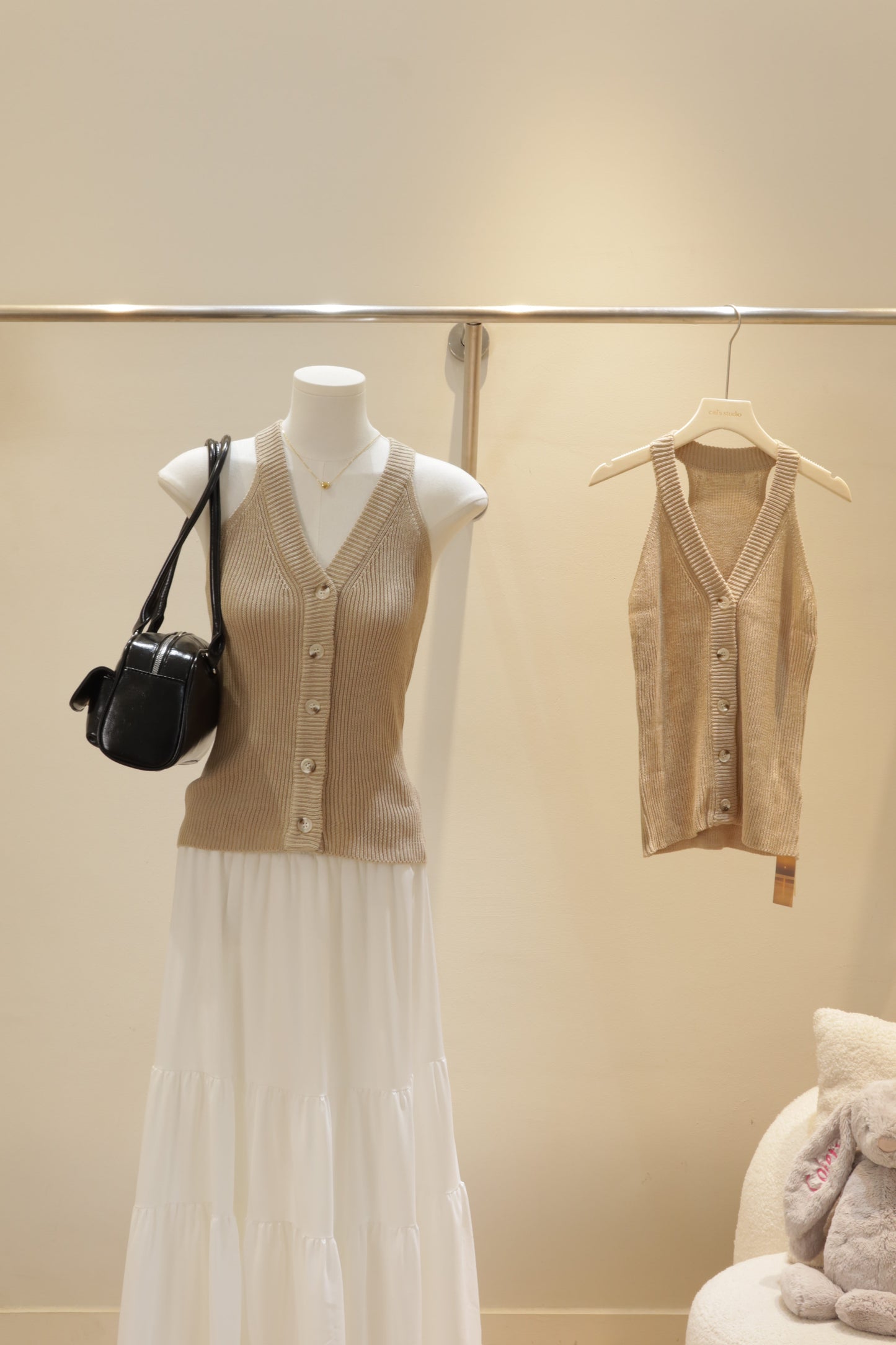 Brown knitted halter top