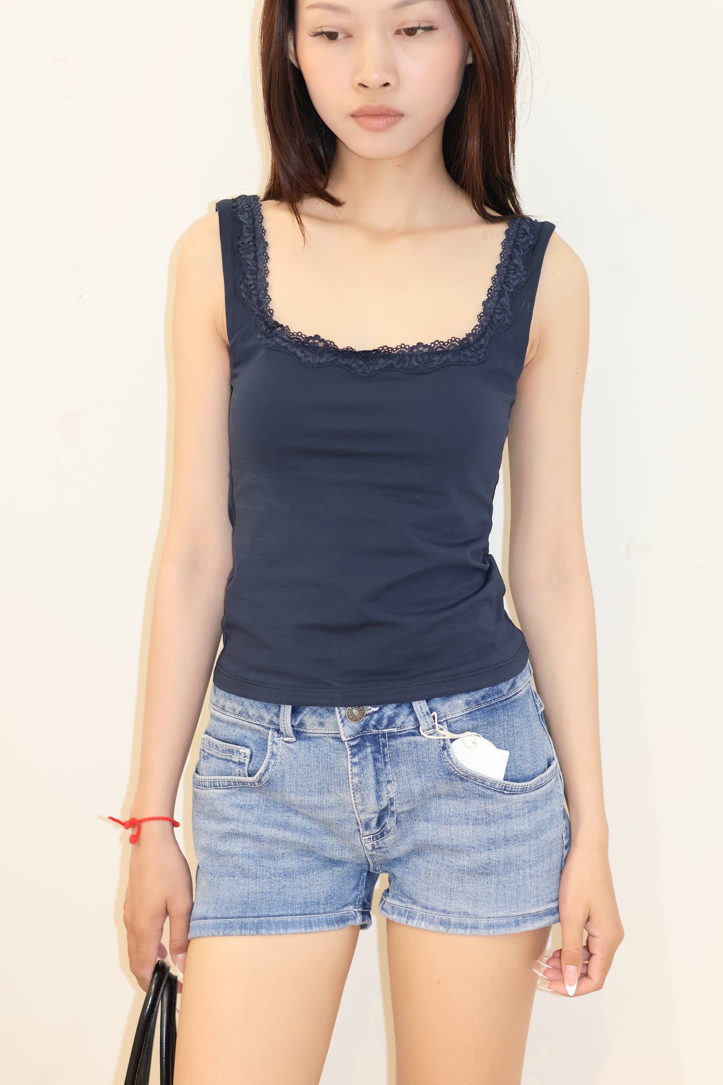 SUBDUED LACE TANK TOP