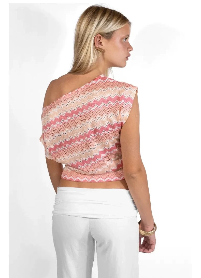SUBDUED CORAL HALF SHOULDER