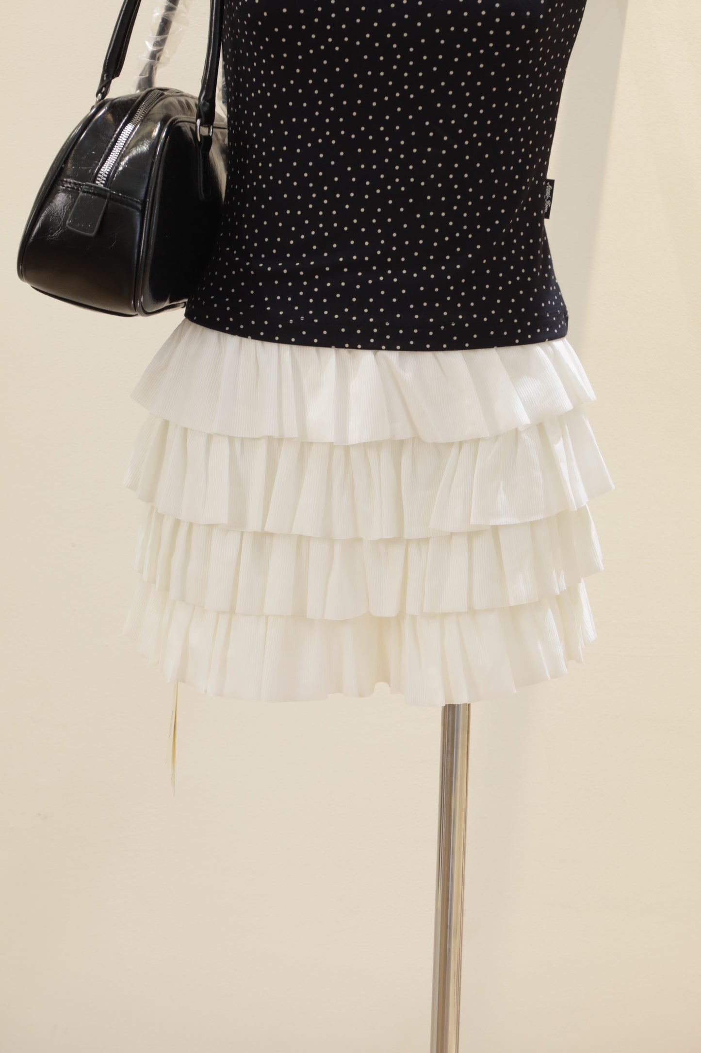 Ruffled mini skirt