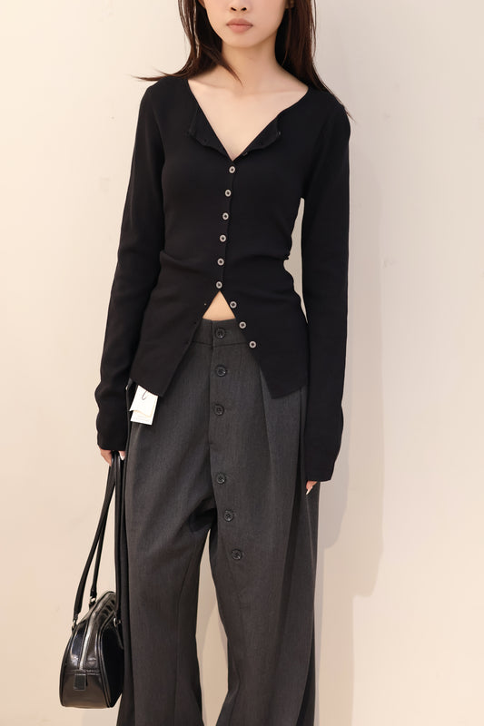 BLACK BUTTONED OUTERWEAR