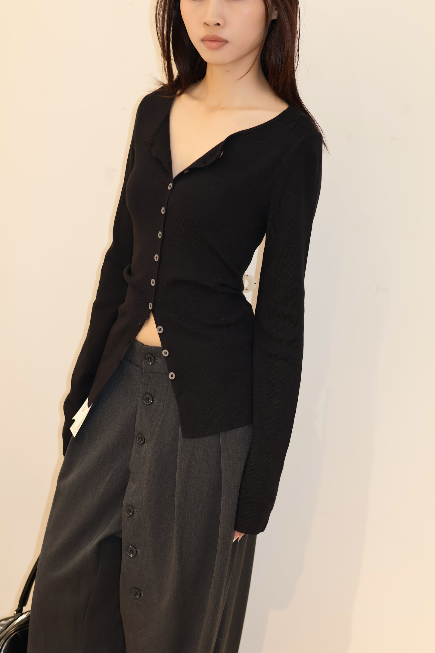 BLACK BUTTONED OUTERWEAR