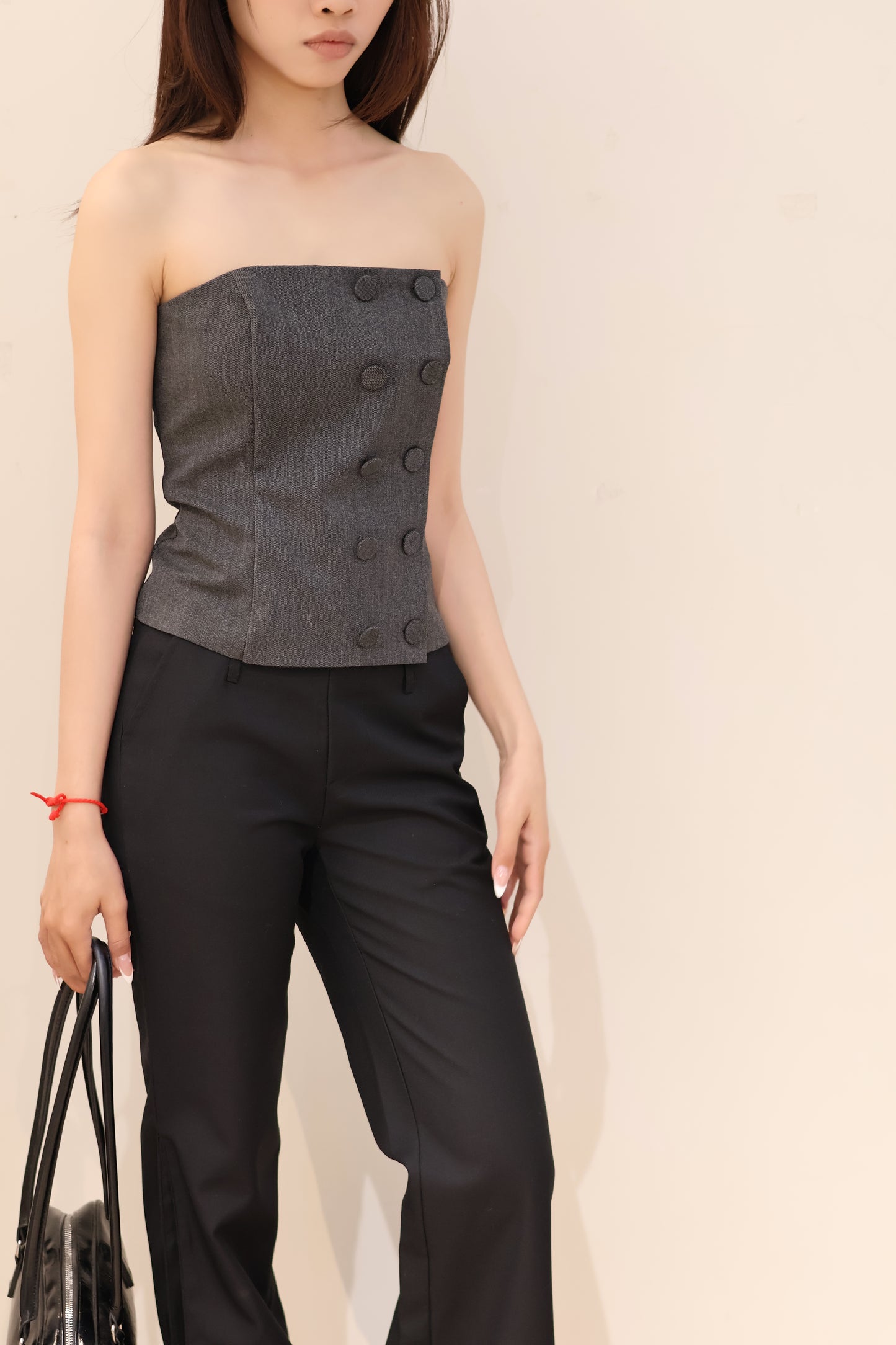 GRAY TUBE BUTTONS TOP