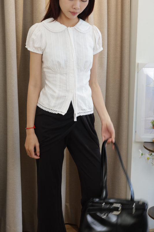 Collar white ribbon blouse
