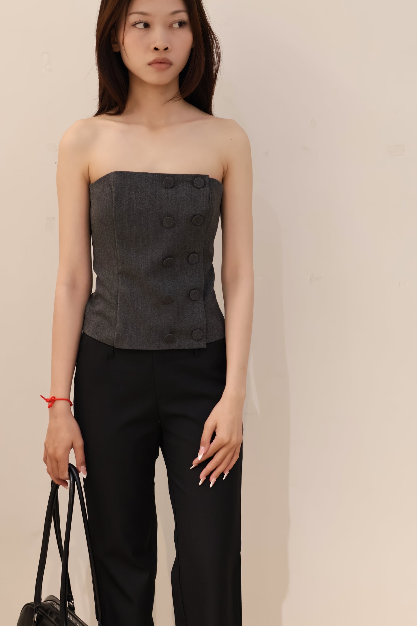 GRAY TUBE BUTTONS TOP