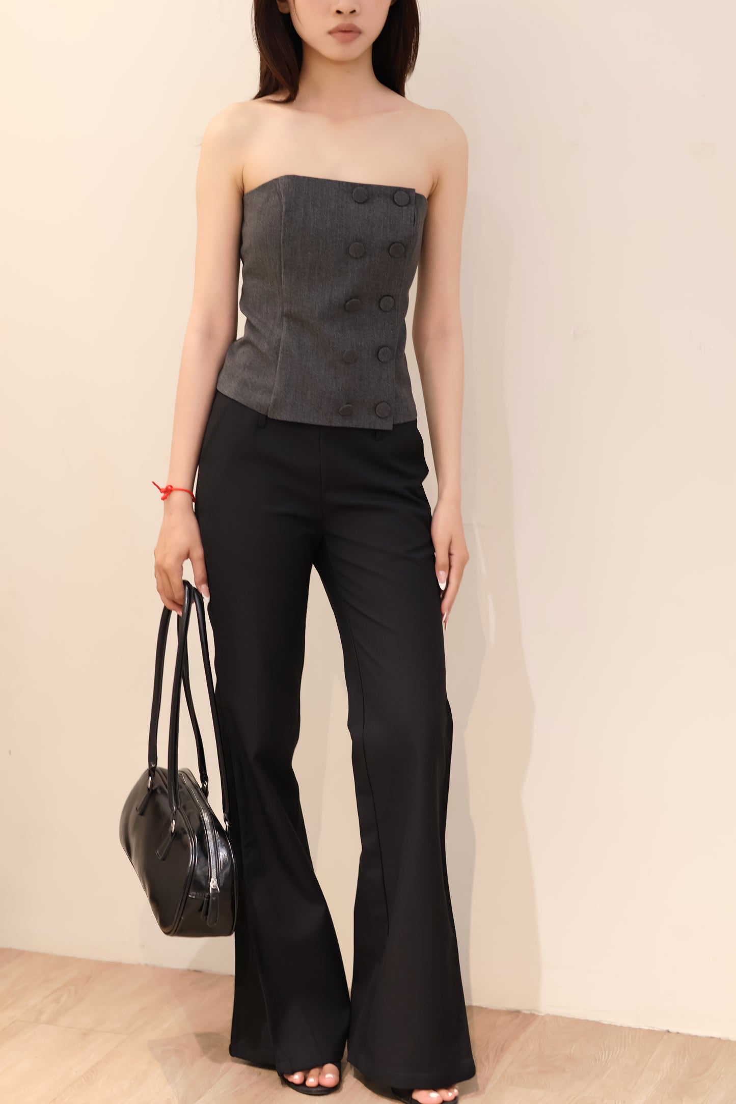 GRAY TUBE BUTTONS TOP