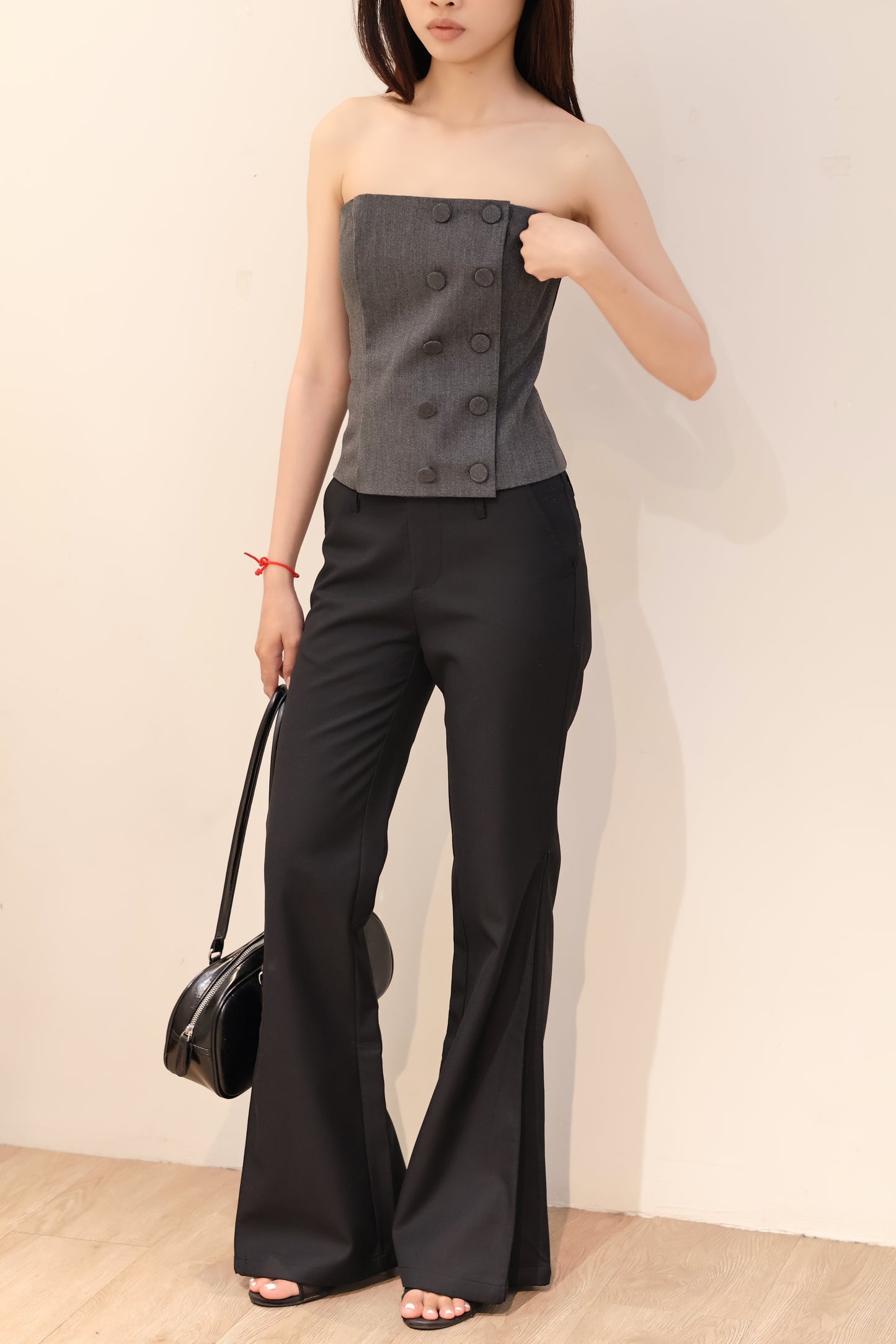 GRAY TUBE BUTTONS TOP