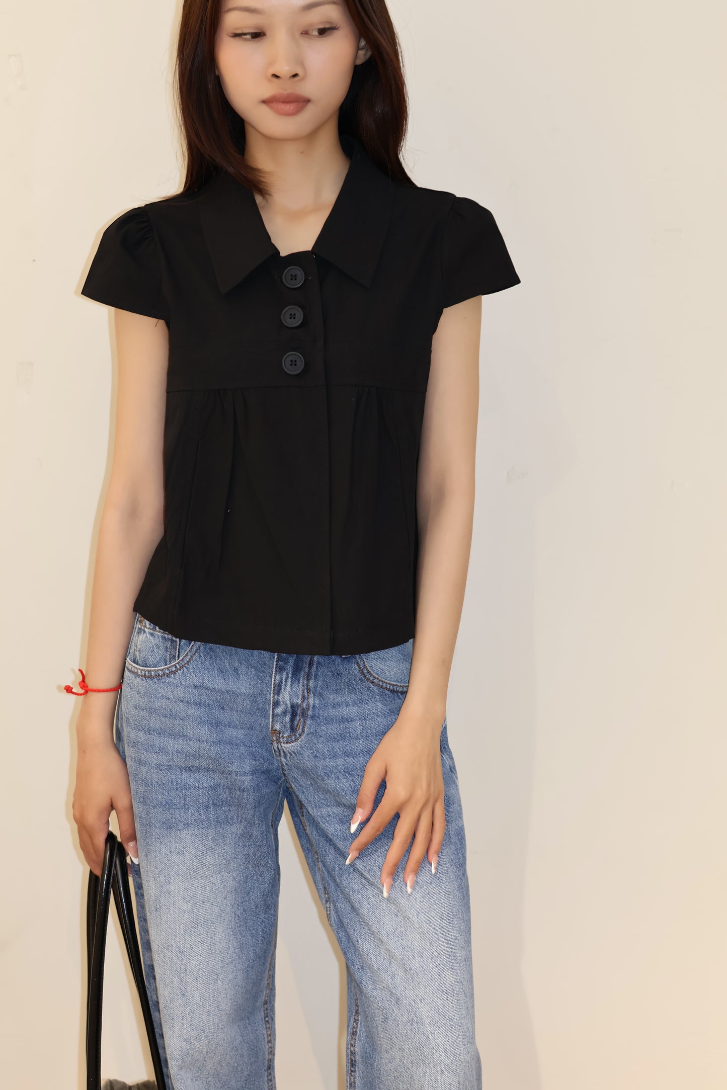 TWO BUTTONS SHORT SLEEVE BLOUSE