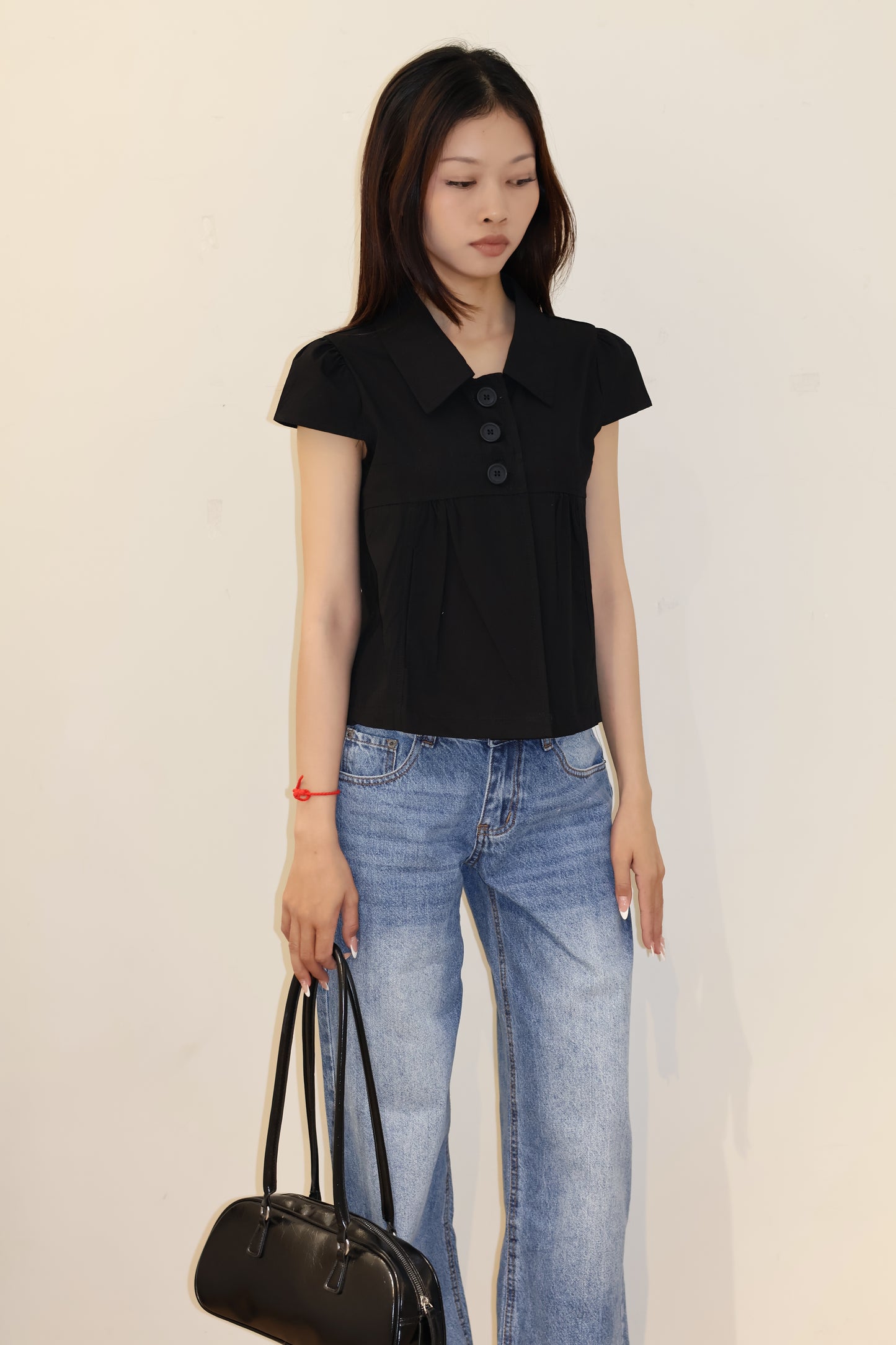 TWO BUTTONS SHORT SLEEVE BLOUSE
