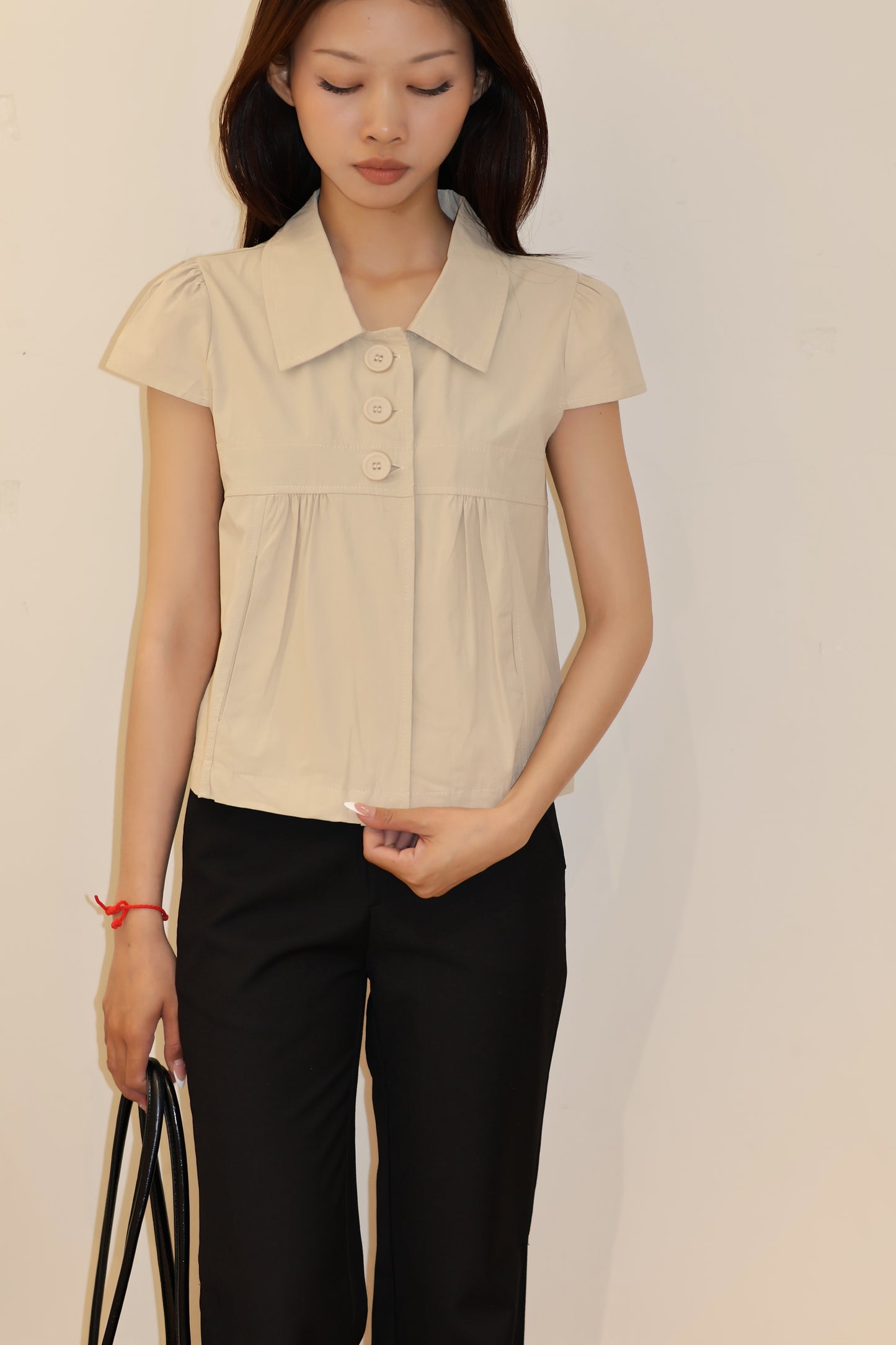 TWO BUTTONS SHORT SLEEVE BLOUSE