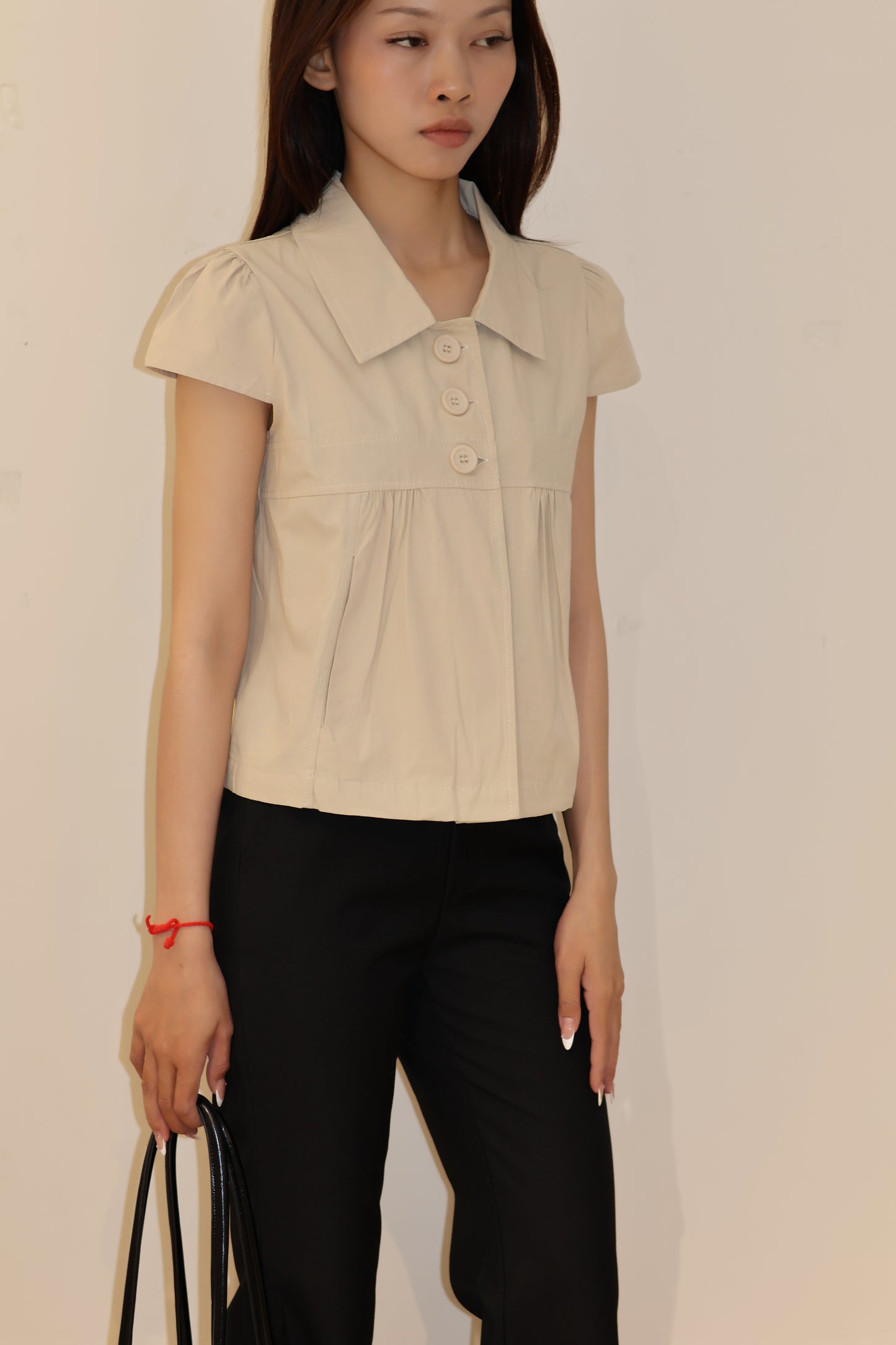 TWO BUTTONS SHORT SLEEVE BLOUSE