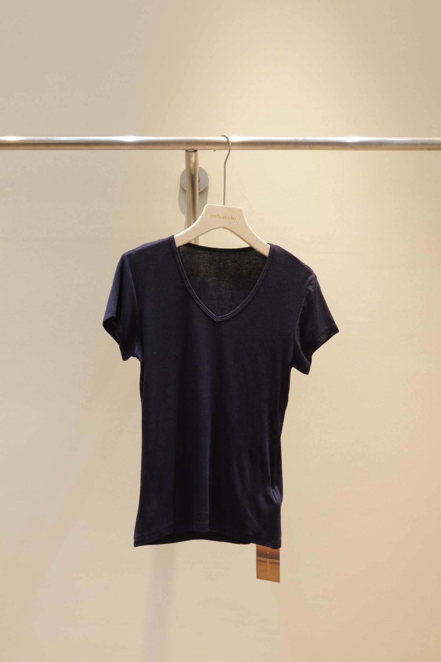 Navy basic v neck top