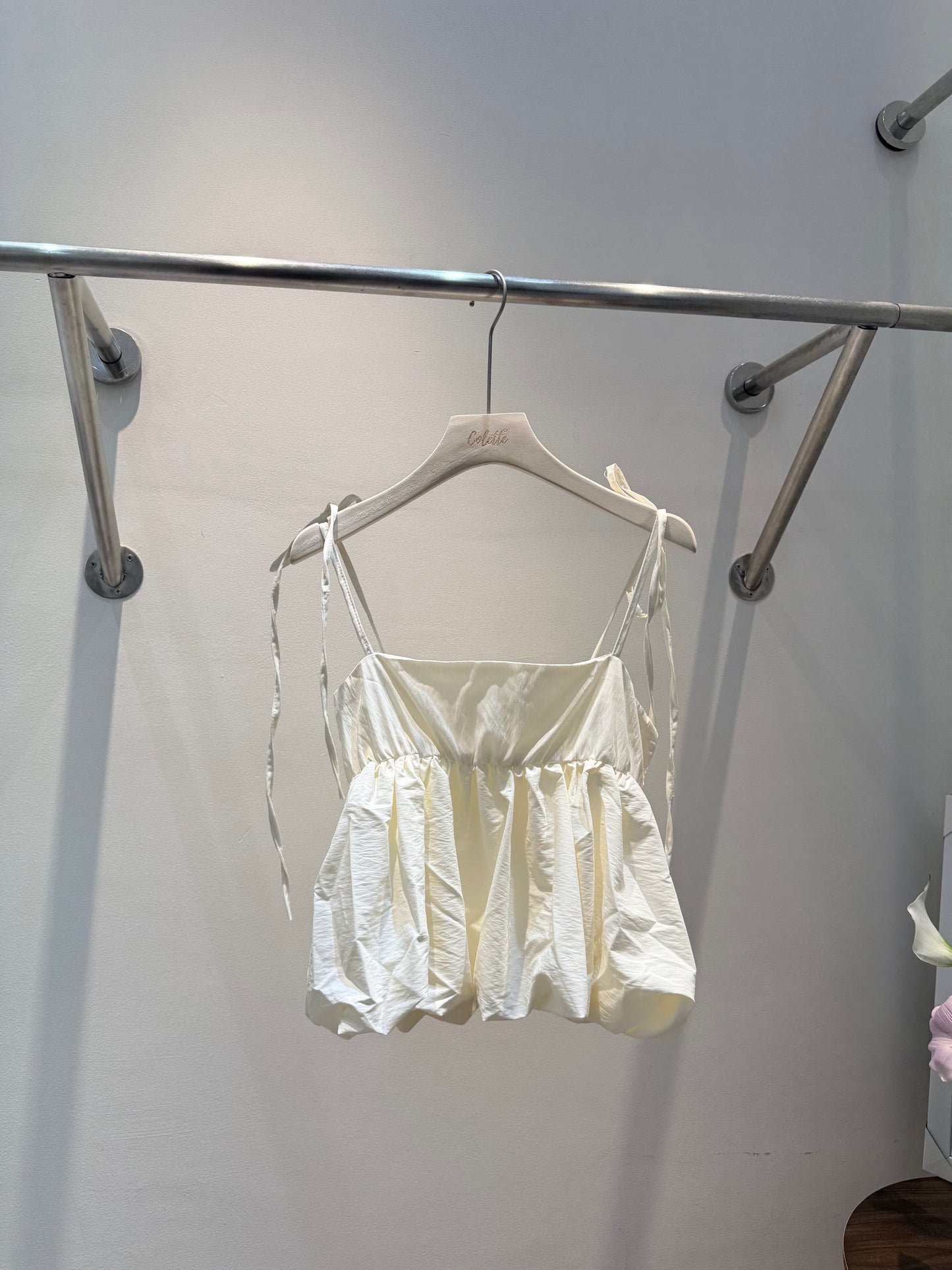 Nude cream flowy top