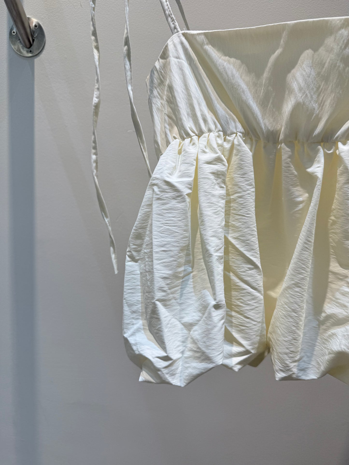 Nude cream flowy top