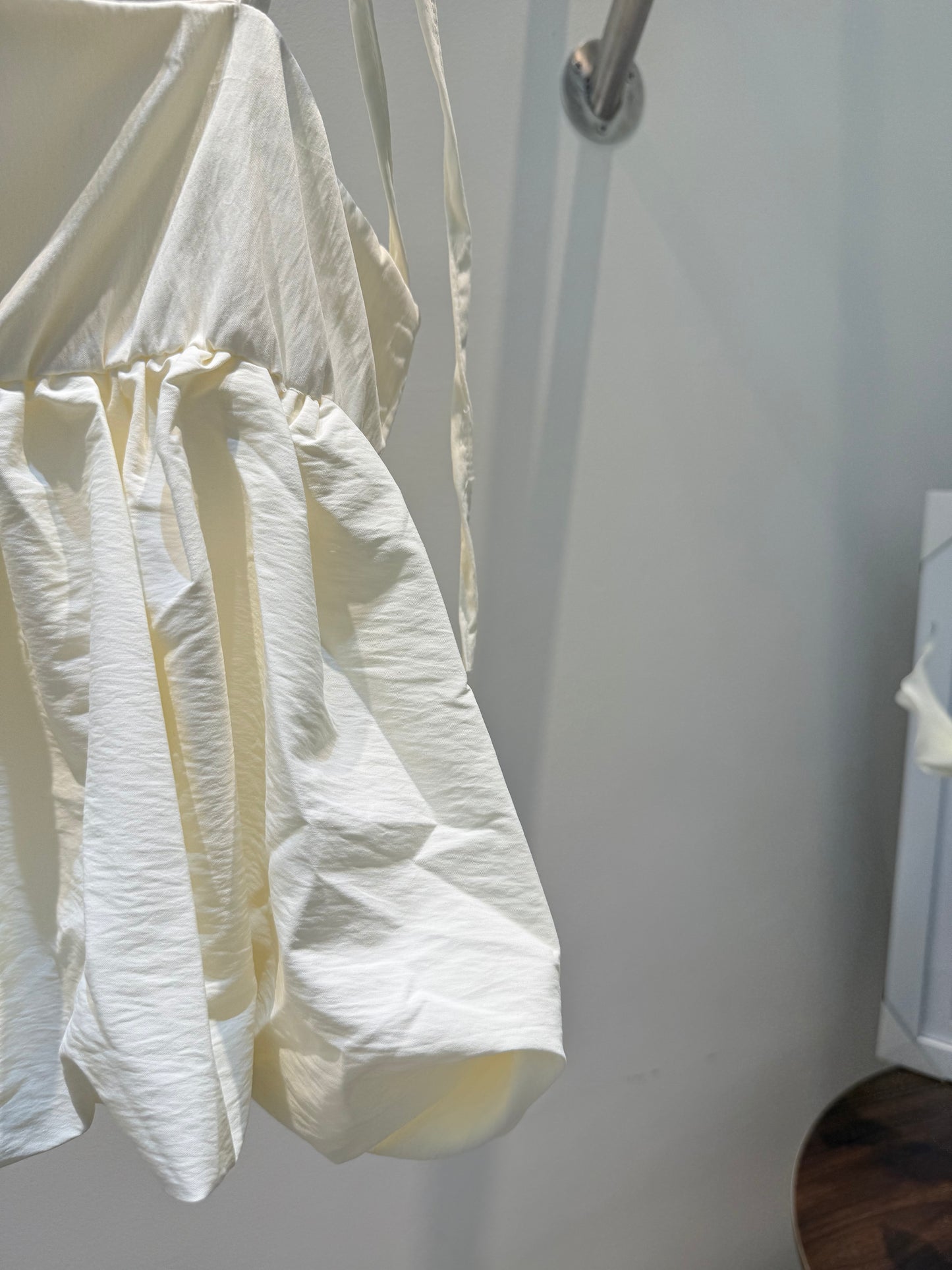 Nude cream flowy top