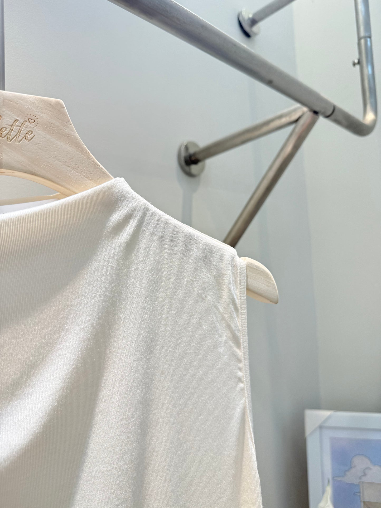 boat neck twist sleeveless top