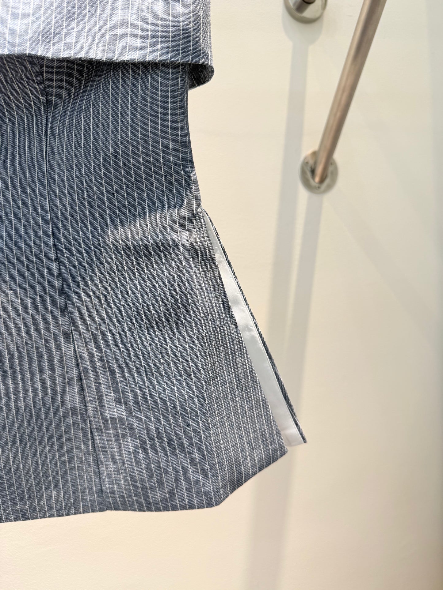 Gray stripes tube top