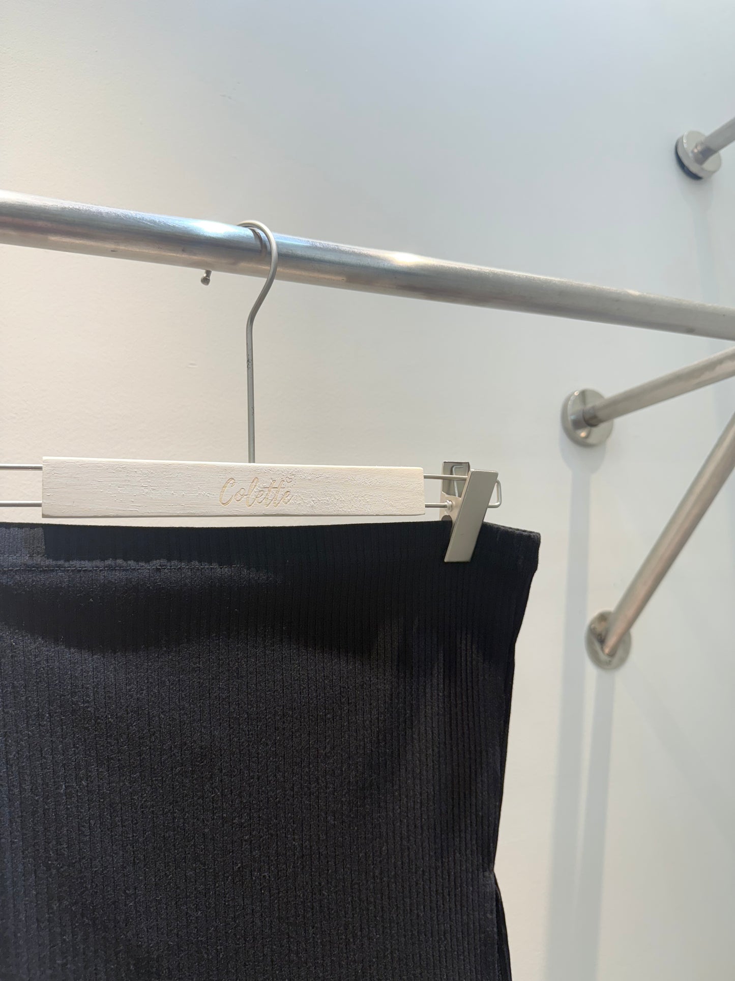 Black side cut tube top