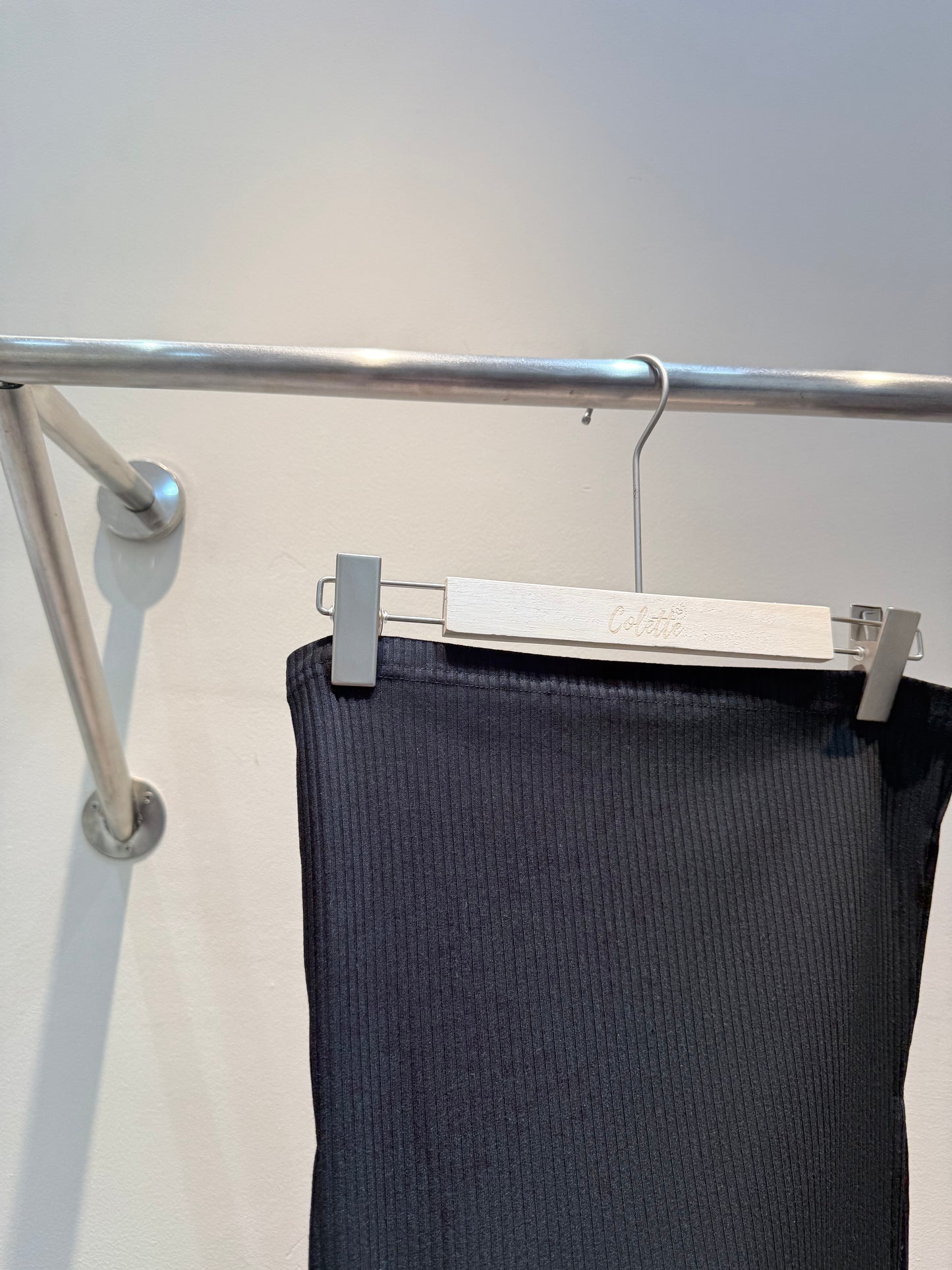 Black side cut tube top