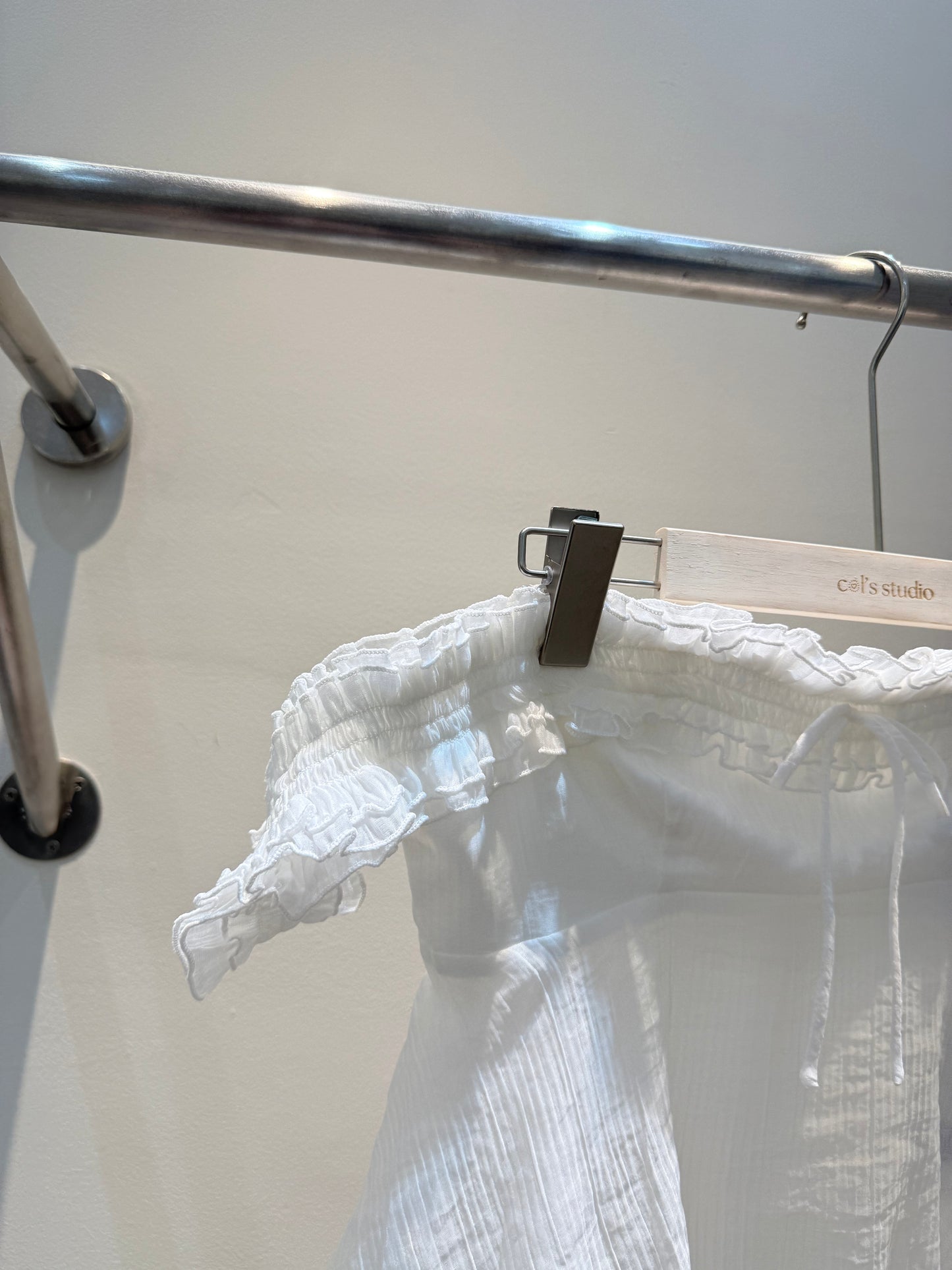 lace design off shoulder top