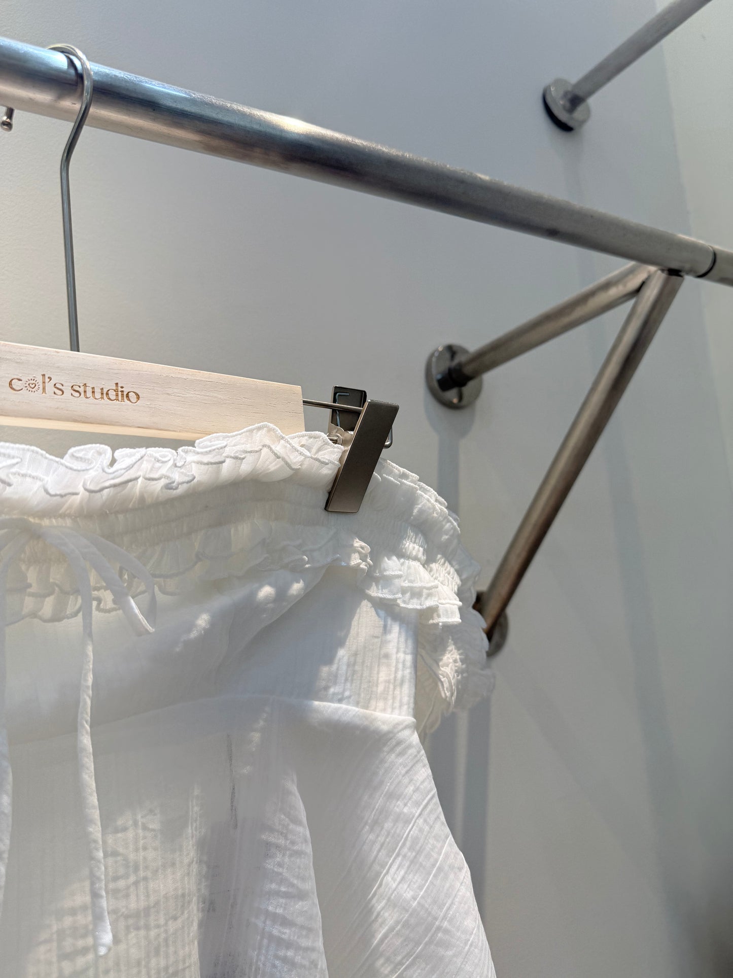 lace design off shoulder top