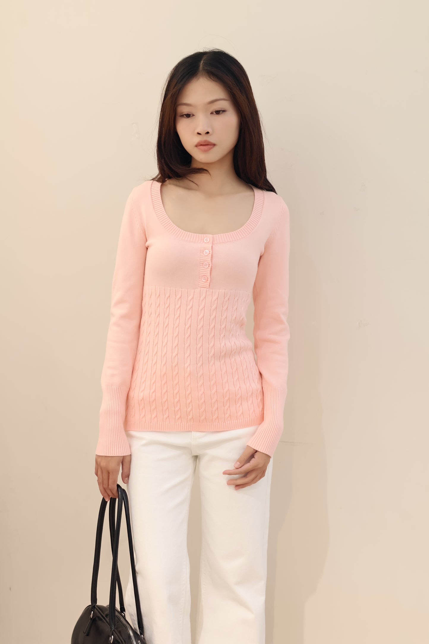 U NECK THICK KNITTED SWEATER