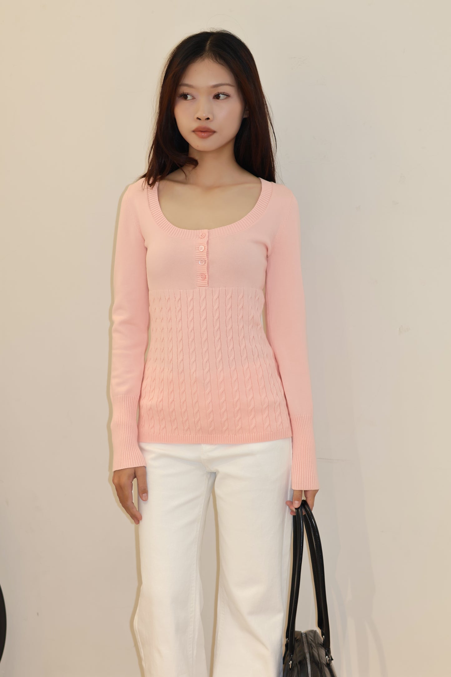 U NECK THICK KNITTED SWEATER