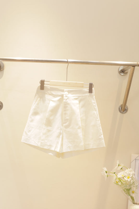 Linen mid length shorts S