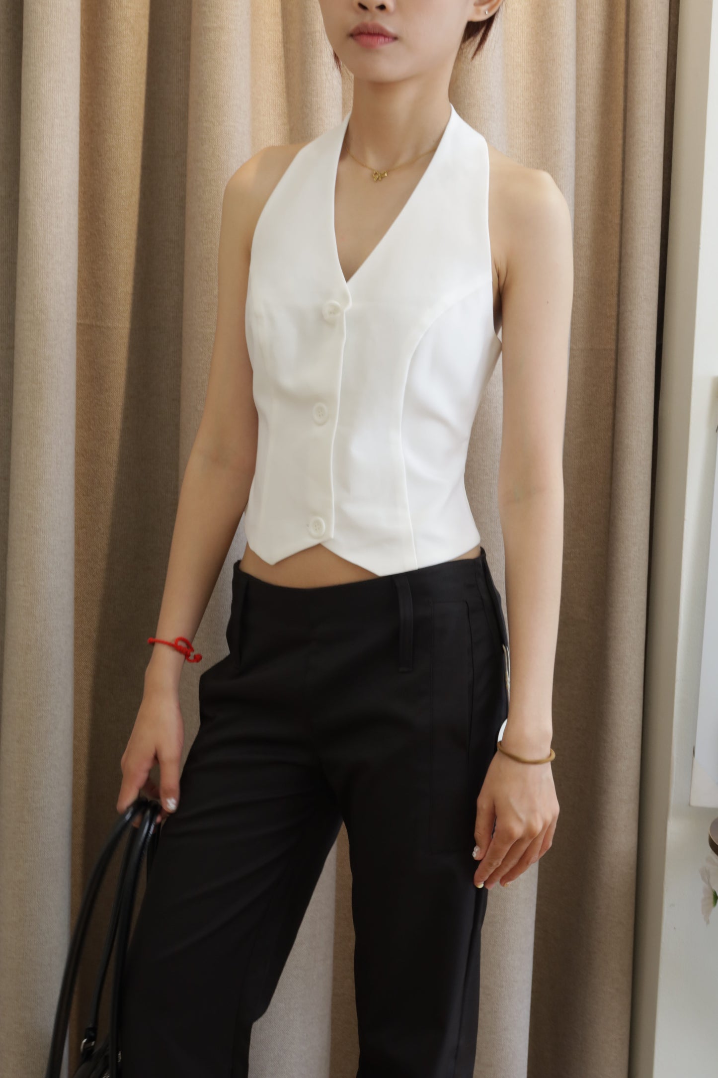 cropped sleeveless vest