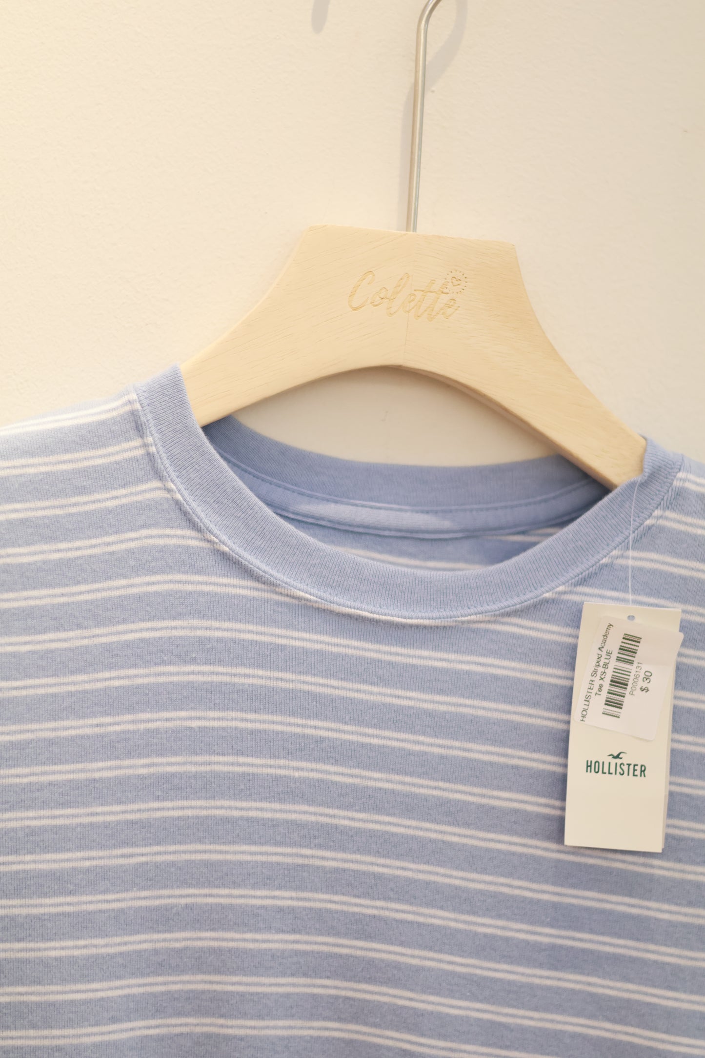 HOLLISTER Striped Academy Tee - blue
