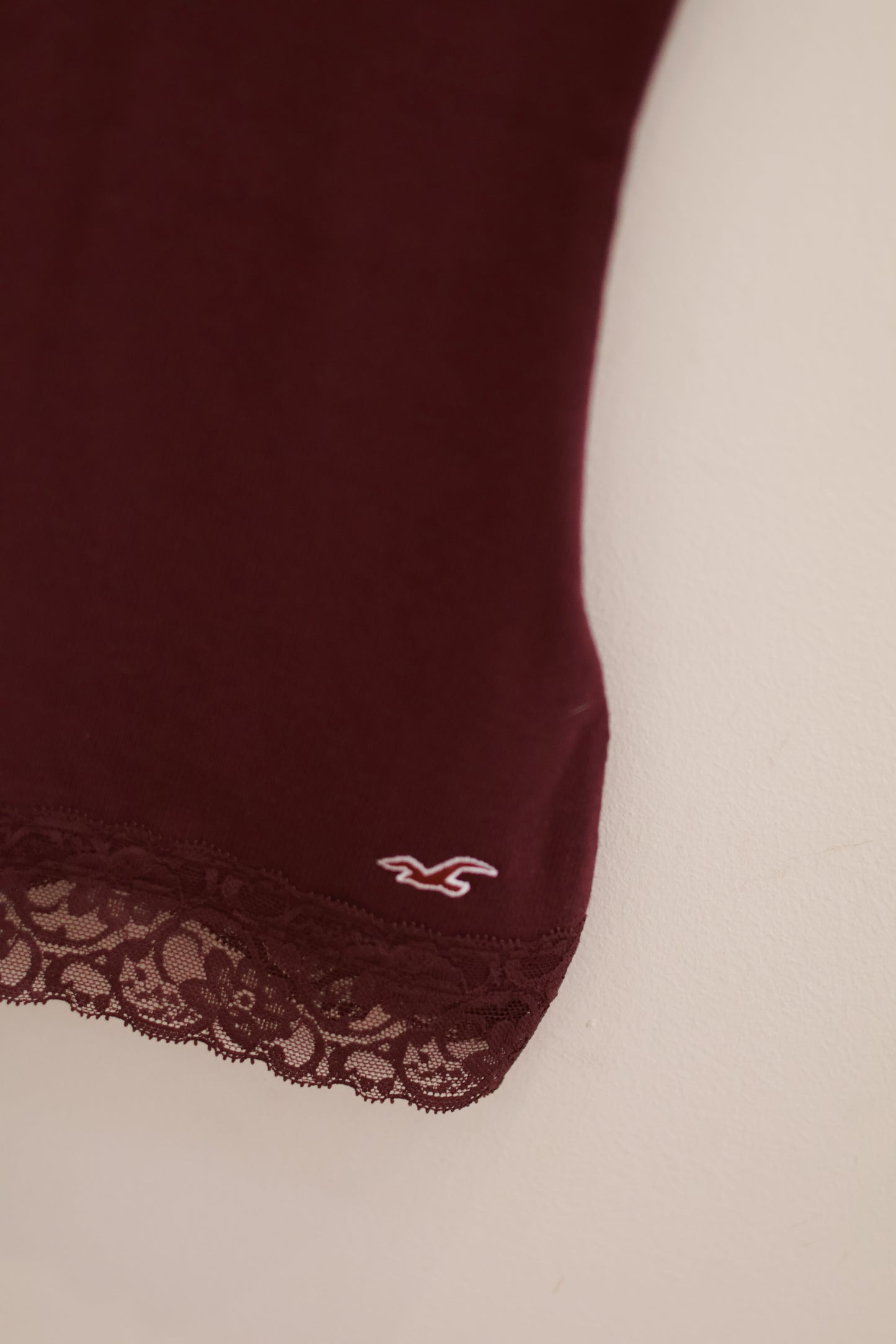 HOLLISTER Adjustable Strap Tank - Burgundy