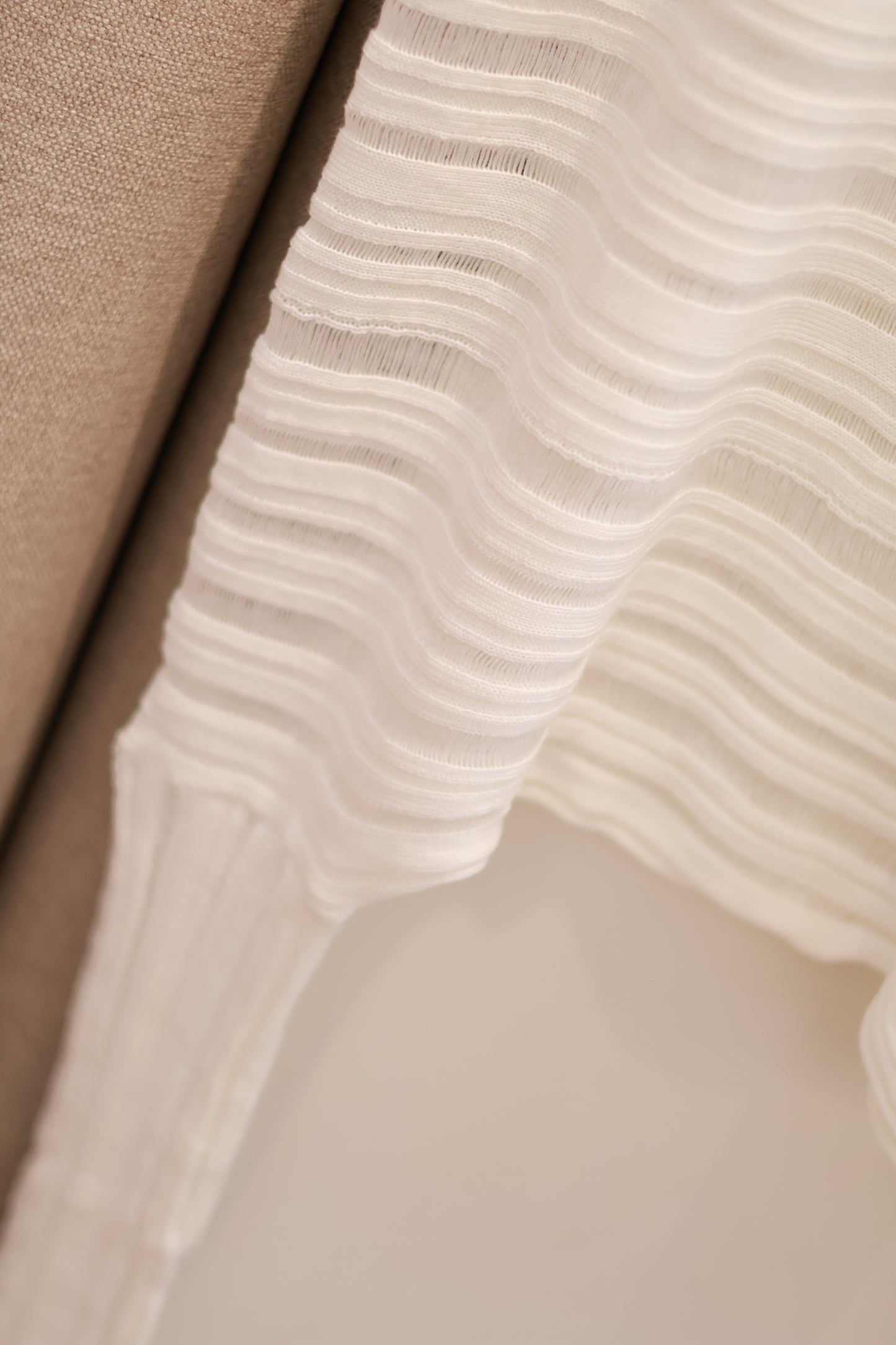 AUD Loose Off Shoulder - White