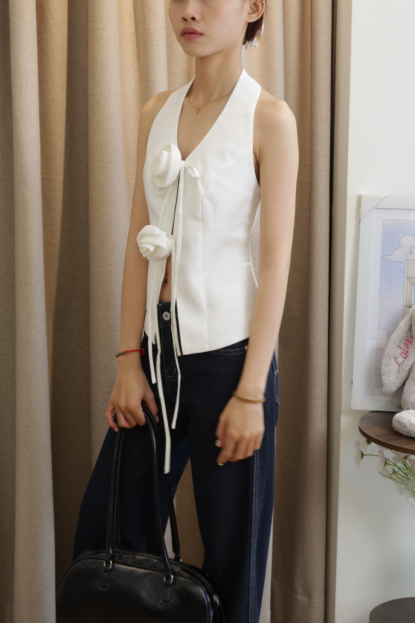 Flower deisgn halter top