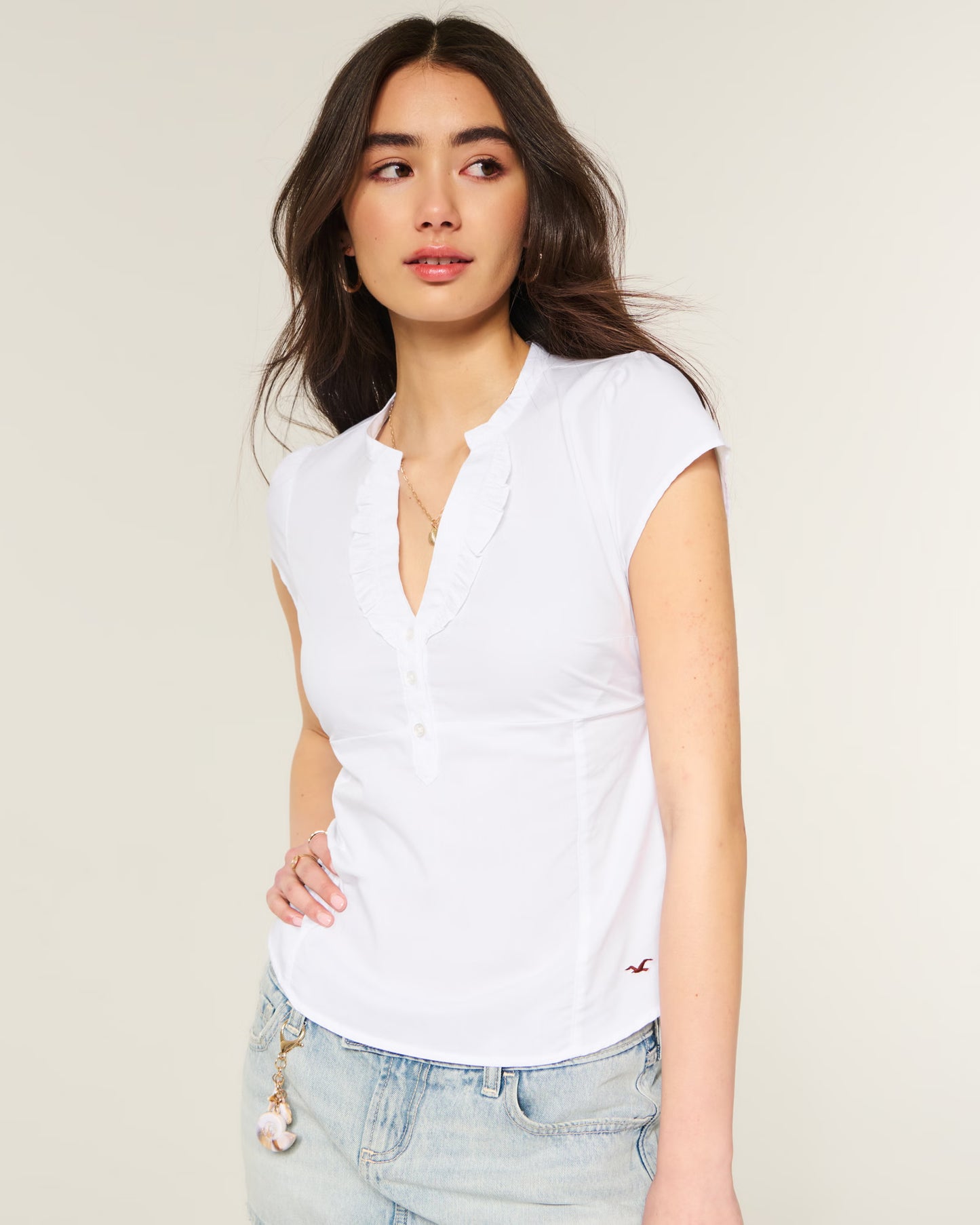 HOLLISTER V CUT RUNCHED VLOUSE