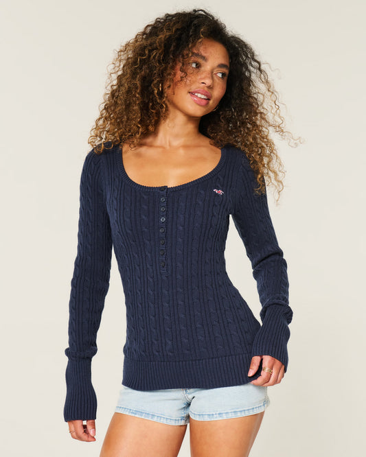 HOLLISTER BUTTONED KNITTED SWEATER