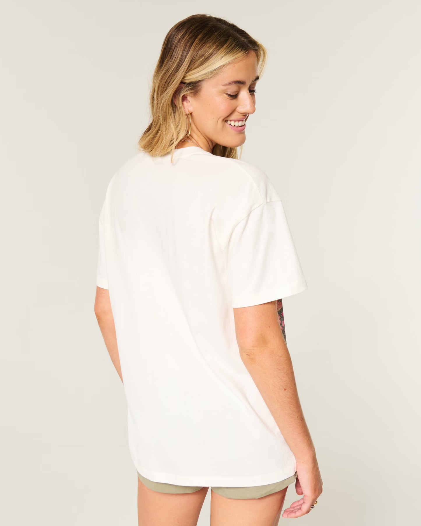 HOLLISTER Surf Girl Logo Graphic Tee