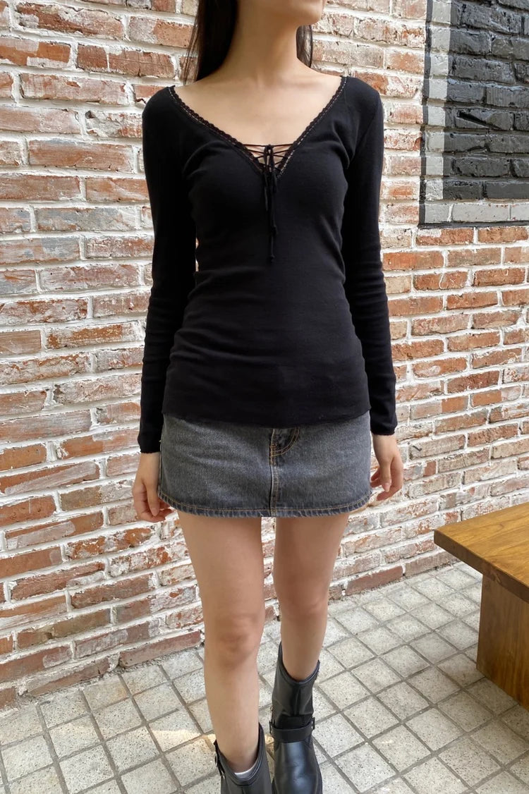 BRANDY Tania V-Neck Lace Top- LONG SLEEVE  -BLACK