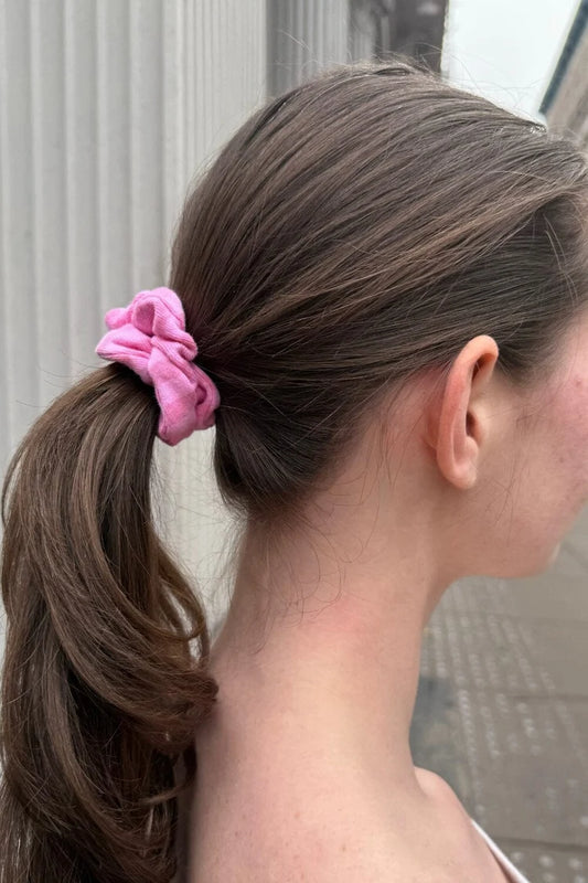 BRANDY STRIPED SCRUNCHIE  -PINK