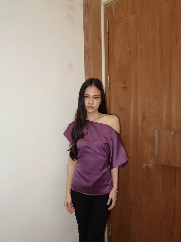 STUDIO RUE SATIN OFFSHOULDER