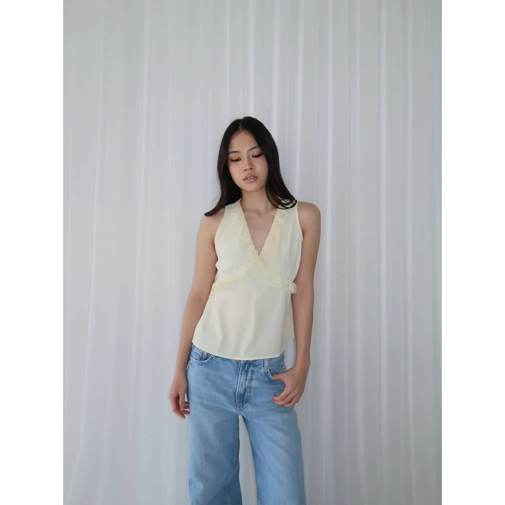 NUDETHELABEL PETAL TOP