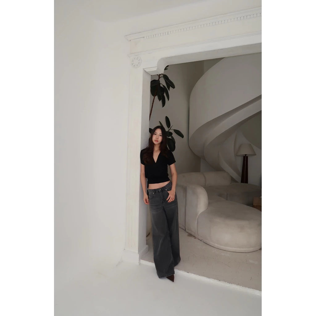 MAISON CHER Katun Odette Bubble V-Neck