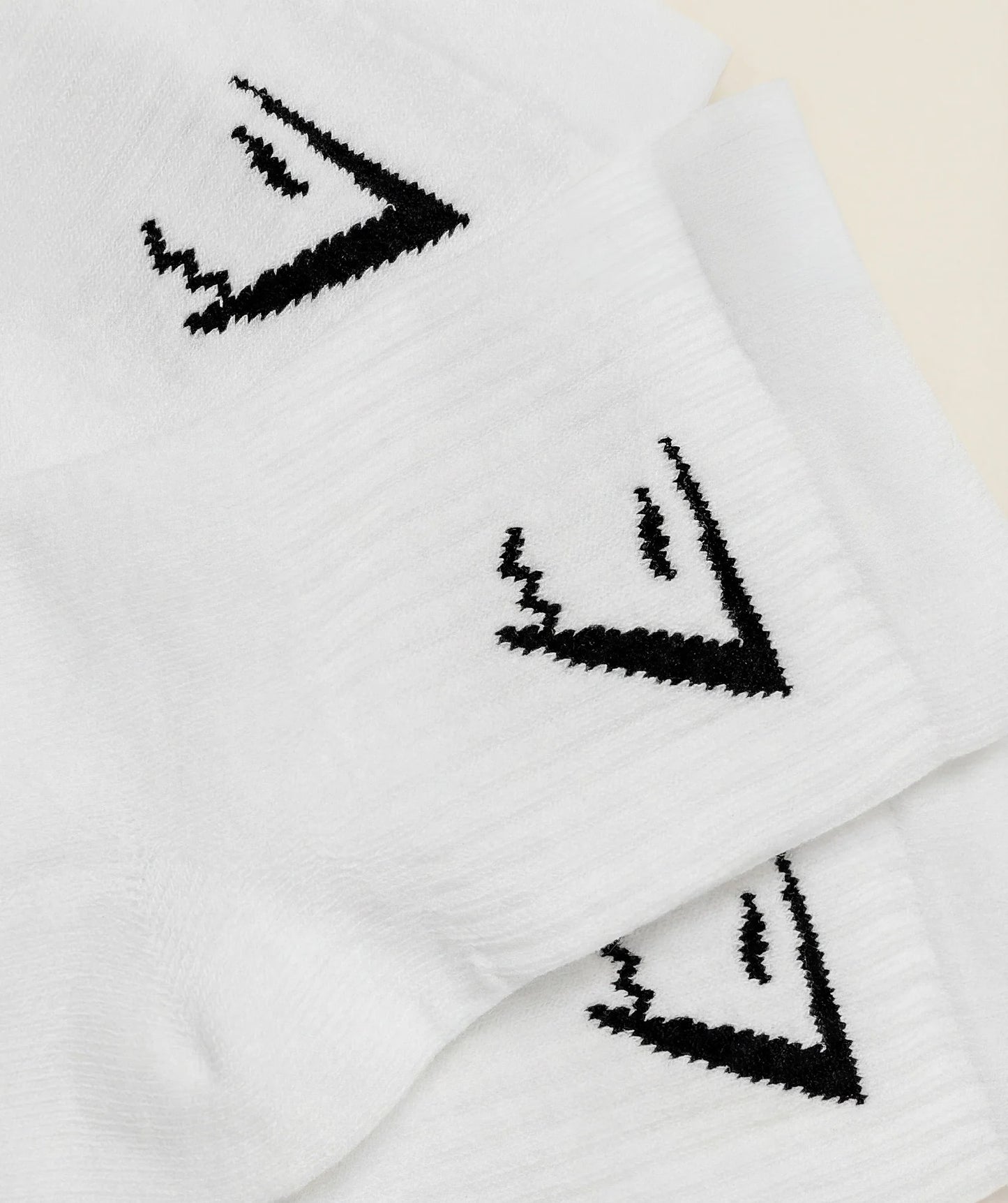 Gymshark Crew Socks 6pk — GS White M